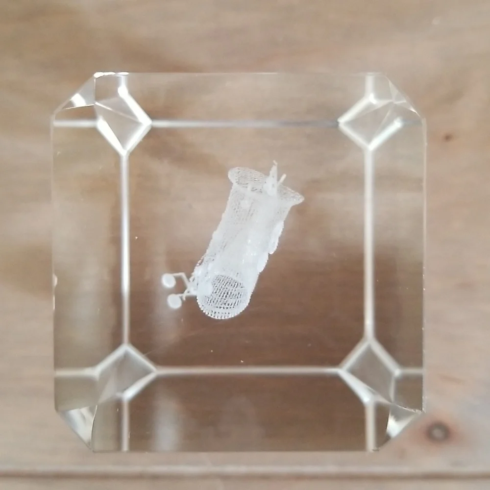 Crystal Prism Glass with Saxophone